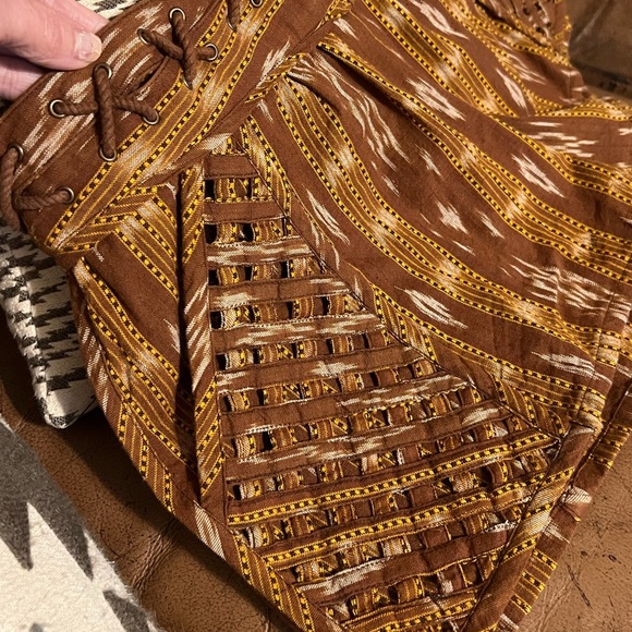 SOLD •$128 Free People New Romantics Brown Tribal Lattice Shorts - Picture 4 of 12